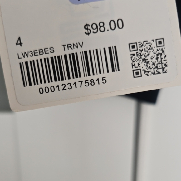 NWT Lululemon Perfectly Oversized Crop Crew True Navy Size 4 - Picture 9 of 9